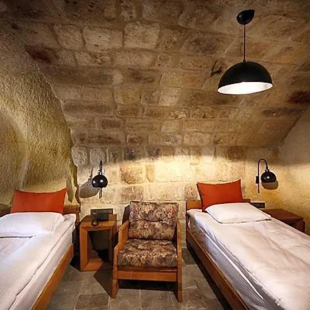 1811 Cave Отель Ургуп