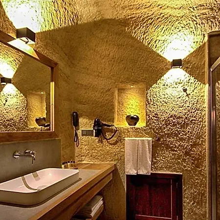 1811 Cave Ургуп